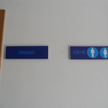 Placas